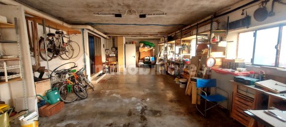 2 bedrooms Villa in Ponti sul Mincio, Italy No. 157150 5