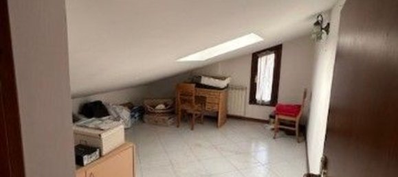 3 bedrooms Apartment in Terni, Italy No. 316879 20