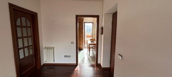 3 bedrooms Apartment in Terni, Italy No. 316879 12