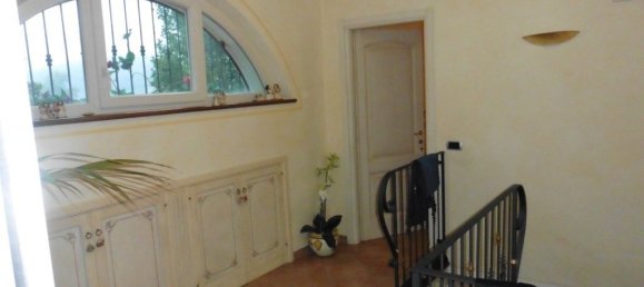 4 Schlafzimmer Wohnung in Pontremoli, Italy, Nr. 73462 6