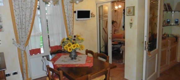4 Schlafzimmer Wohnung in Pontremoli, Italy, Nr. 73462 12