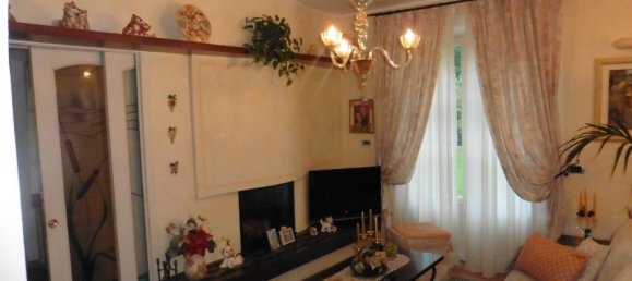 4 Schlafzimmer Wohnung in Pontremoli, Italy, Nr. 73462 7