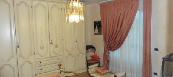4 Schlafzimmer Wohnung in Pontremoli, Italy, Nr. 73462 3