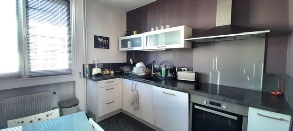3 bedrooms Apartment in Saint-Etienne, France No. 307503 7