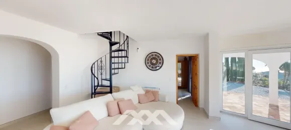 3 bedrooms Villa in Arenas, Spain No. 131049 24