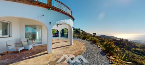 3 bedrooms Villa in Arenas, Spain No. 131049 36