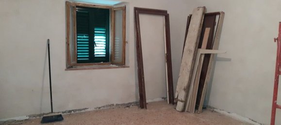 5 rooms House in Vernio, Italy No. 158756 11