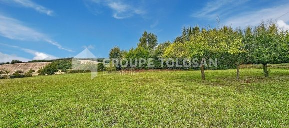 Land in Lavaur, France No. 337990 2
