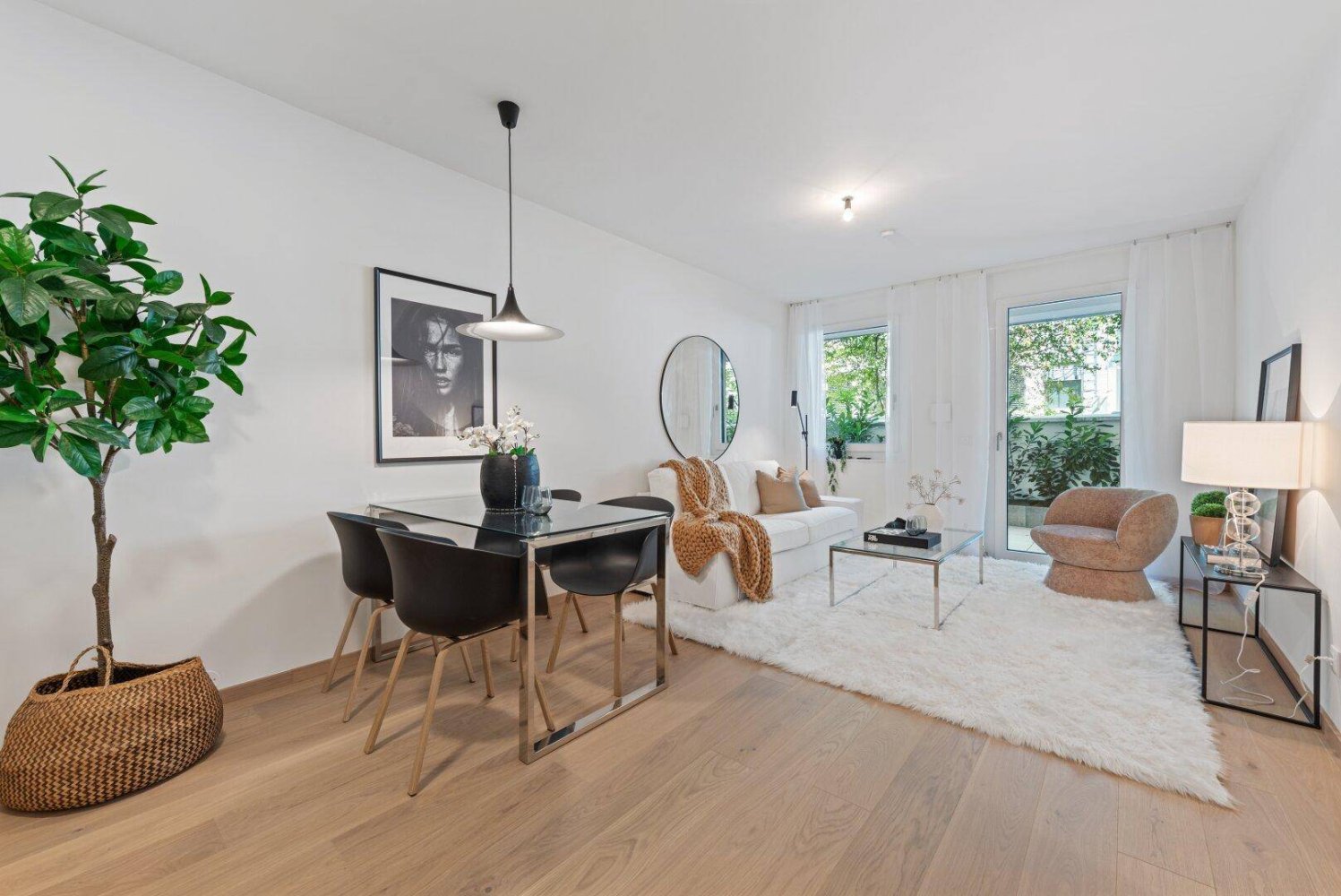 2-salle Appartement à Dobling, Austria No. 221900