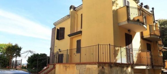 Apartamento de 2 dormitorios en Torrita di Siena, Italy No. 60231 25