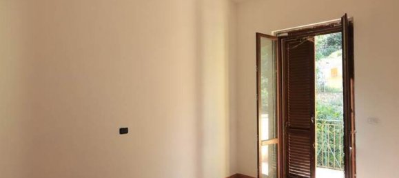 Apartamento de 2 dormitorios en Torrita di Siena, Italy No. 60231 8