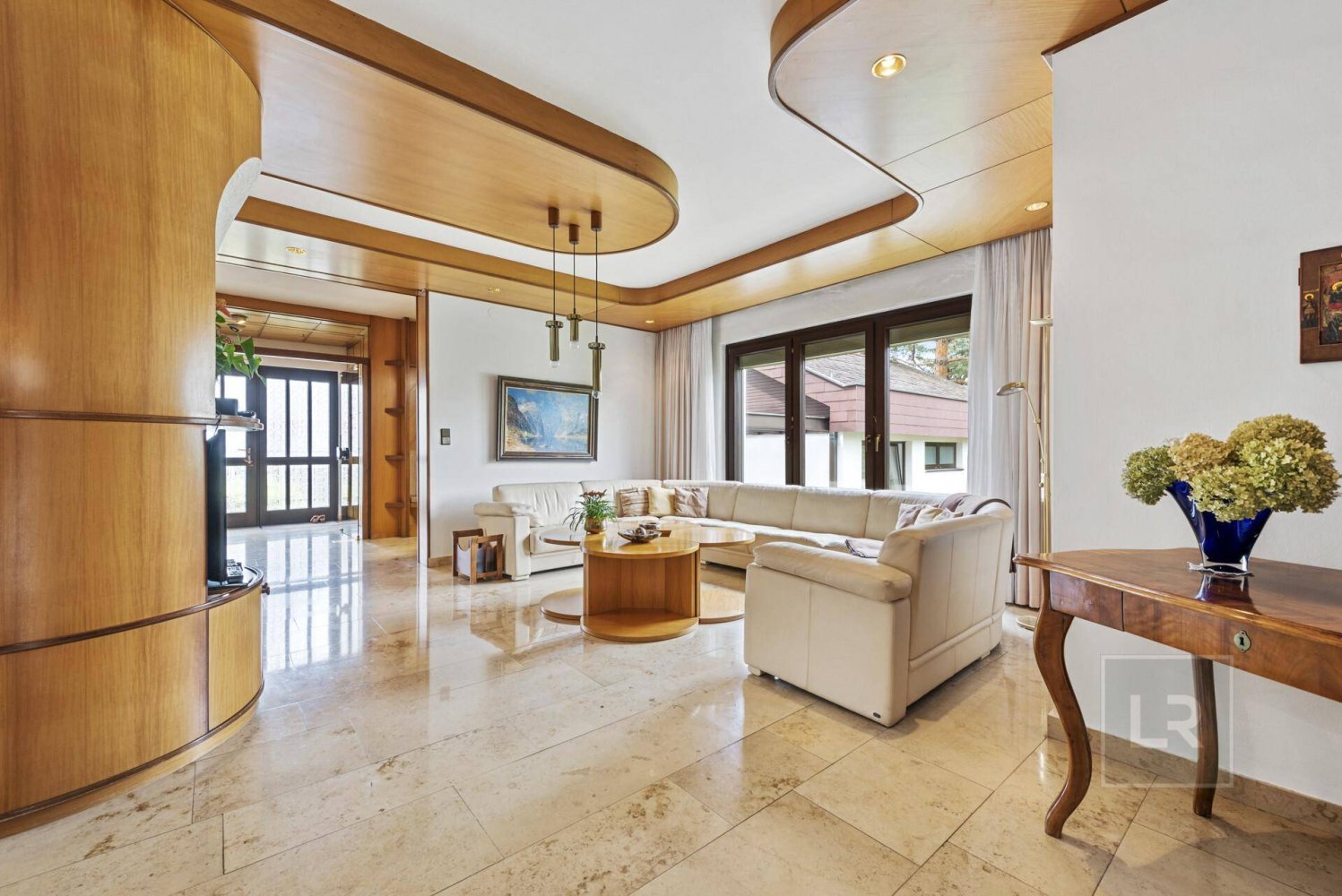 Дом с 6 спальнями в Винер Нойштадт, Австрия № 28093