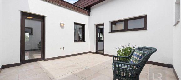 Дом с 6 спальнями в Винер Нойштадт, Австрия № 28093 15