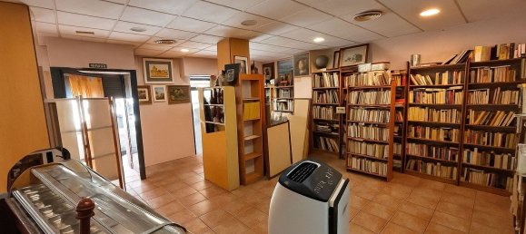 عقار تجاري في Alicante, Spain 66متر مربع رقم 150357 2