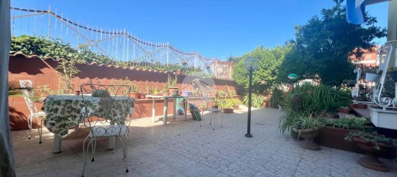 3 rooms Apartment in Marano di Napoli, Italy No. 8332 3