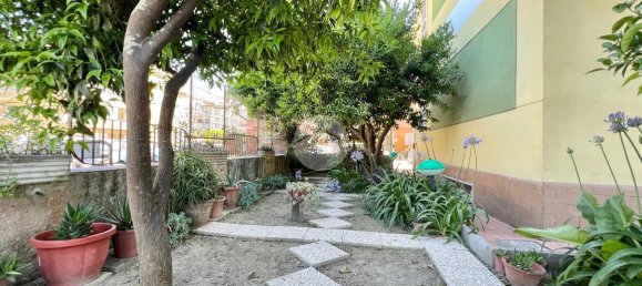 3 rooms Apartment in Marano di Napoli, Italy No. 8332 4