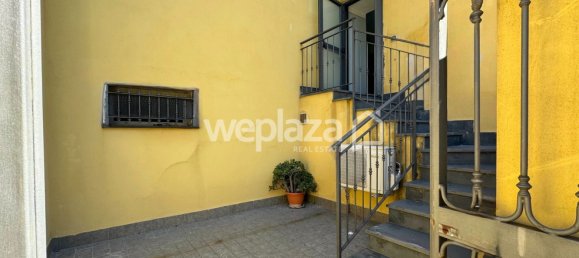 Studio in San Giorgio a Cremano, Italy No. 197116 2