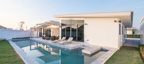 3 bedrooms Cafe / restaurant in Hua Hin, Thailand No. 6446 3