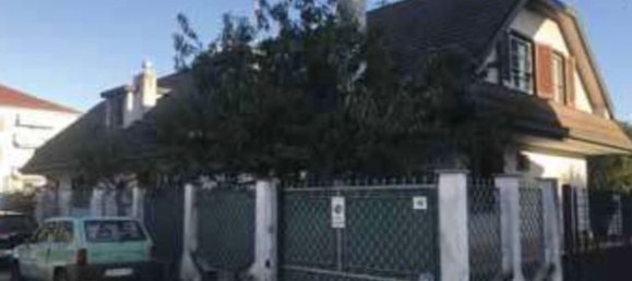 Villa de 5 divisões em Senago, Italy N.º 158176 3