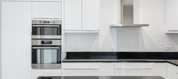 5 bedrooms House in Reims, France No. 155989 40