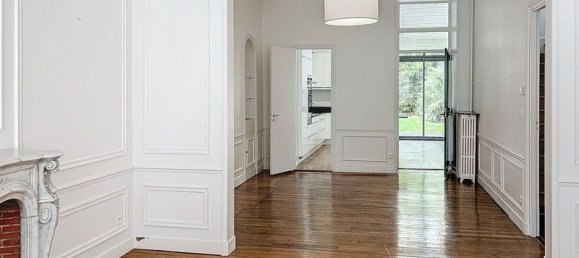 5 bedrooms House in Reims, France No. 155989 30