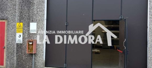 Склад 1931м² в Чизон Ди Вальмарино, Италия № 218522 5