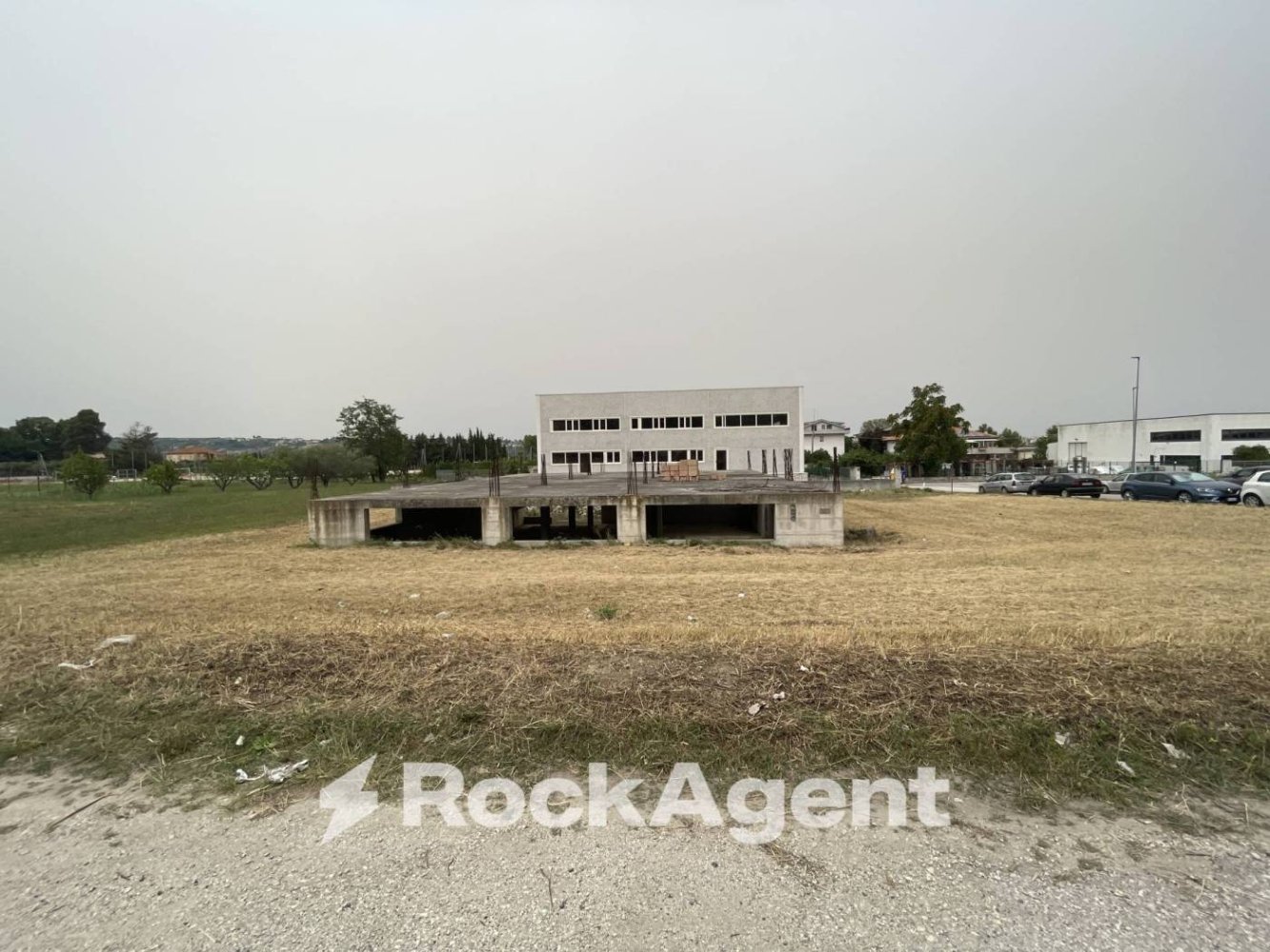 1433m² Land in Sant'Omero, Italy No. 343609