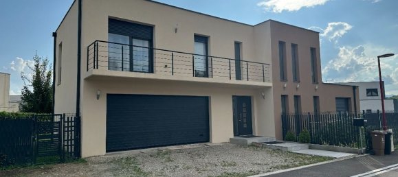 3 bedrooms House in Sundhoffen, France No. 253568 5