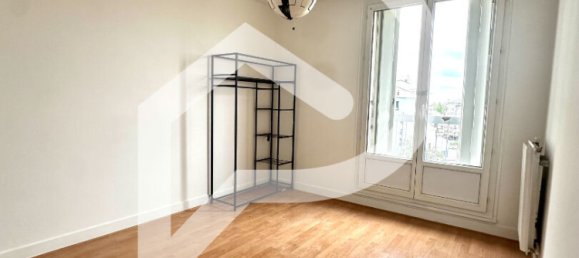 2 bedrooms Apartment in Orleans, France No. 219958 5