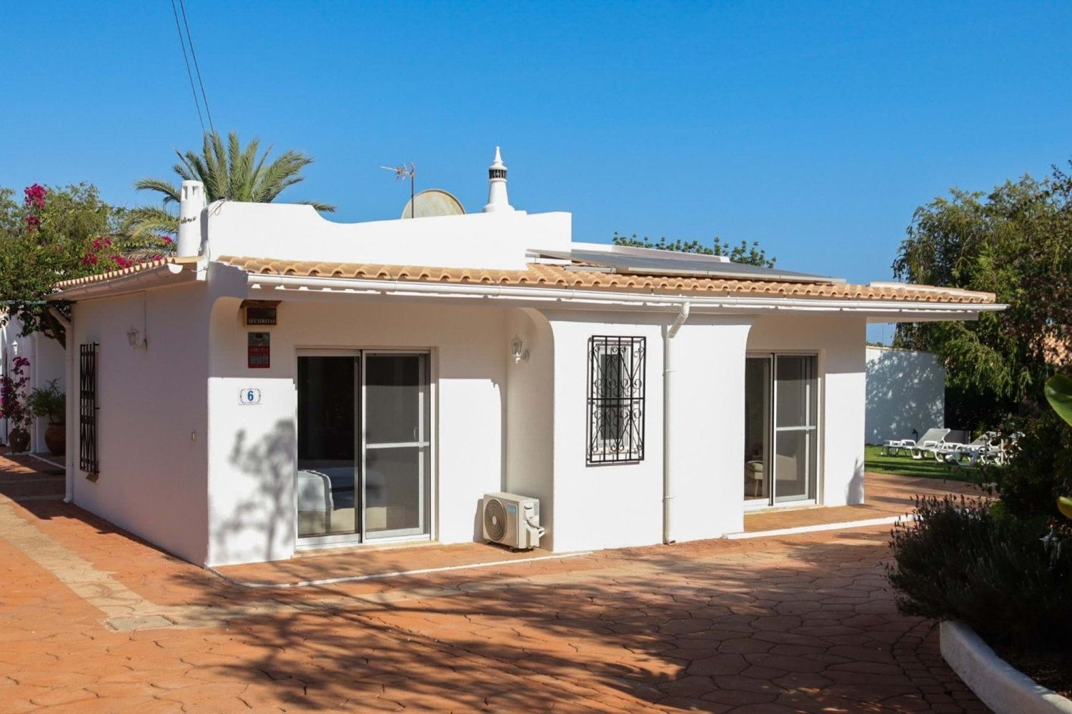 3 غرف نوم فيلا في Mexilhoeira Grande, Portugal رقم 109268