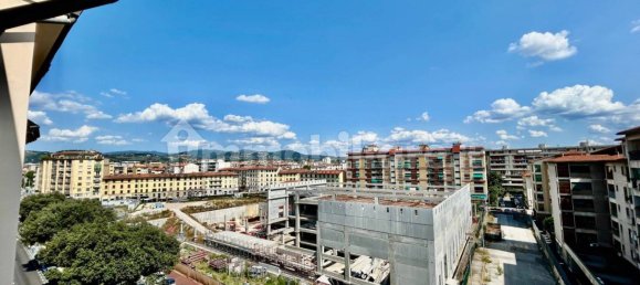 2 غرف نوم شقة في Florence, Italy رقم 328835 30