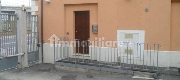 83m² Office in Ancona, Italy No. 77353 2