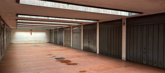 13m² Garage in Milan, Italy No. 255360 7
