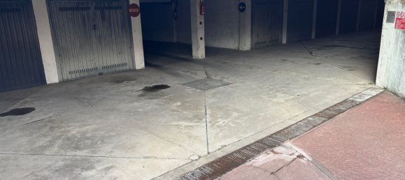 13m² Garage in Milan, Italy No. 255360 5