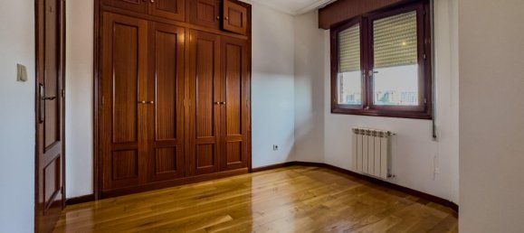 Dúplex de 4 dormitorios en El Astillero, Spain No. 164500 16