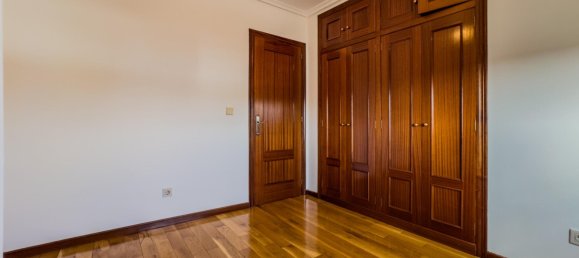 Dúplex de 4 dormitorios en El Astillero, Spain No. 164500 17