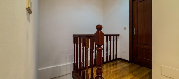 Dúplex de 4 dormitorios en El Astillero, Spain No. 164500 25