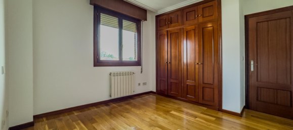 Dúplex de 4 dormitorios en El Astillero, Spain No. 164500 14