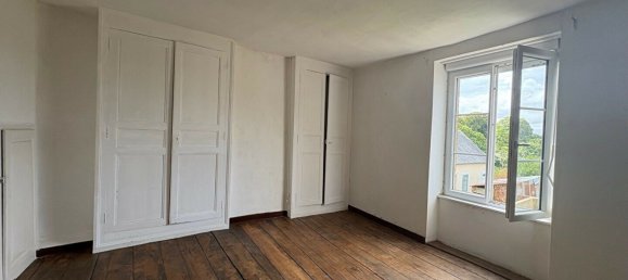 Casa de 3 dormitorios en Mayenne, France No. 357622 3