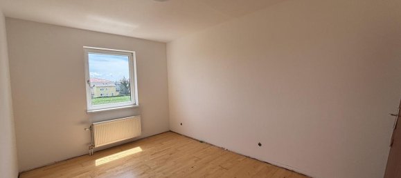 3 rooms Apartment in Perg, Austria No. 161464 4