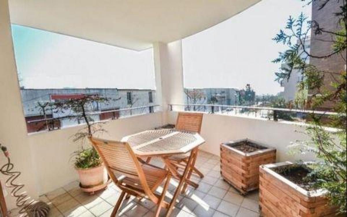 3 bedrooms Condo in Lyon, France No. 33146