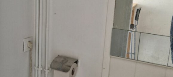 Studio in Paris, France No. 285110 4