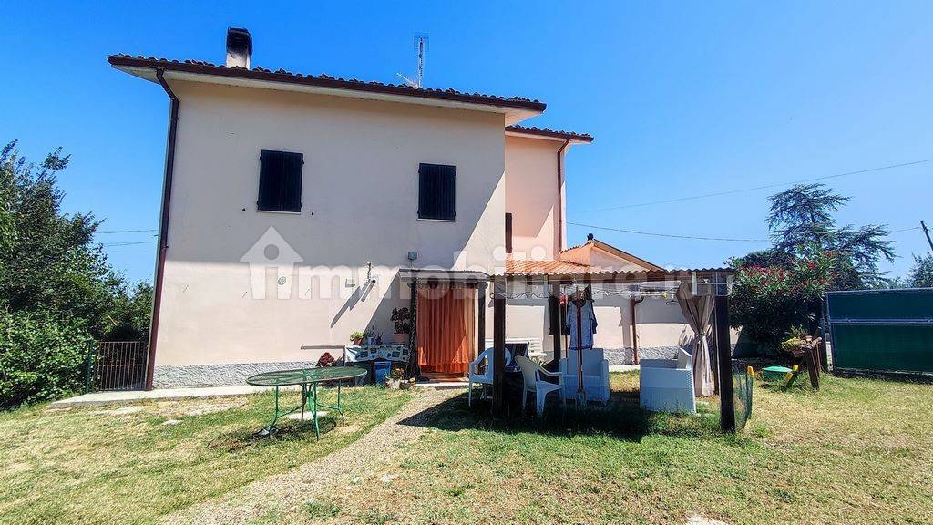 Дом с 5 спальнями в Колли аль Метауро, Италия № 269596