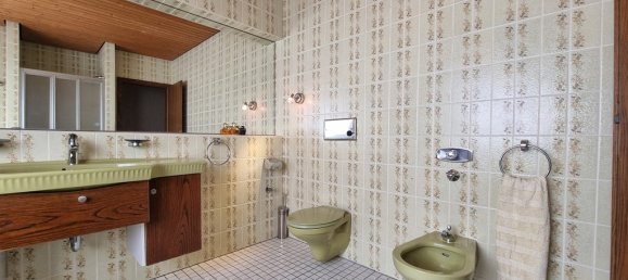 Таунхаус с 6 комнатами в Гютерсло, Германия № 286010 13