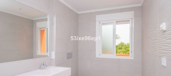 3 chambres Maison de ville à Malaga, Spain No. 23760 18