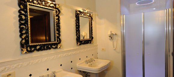 21 room Villa in Tuoro sul Trasimeno, Italy No. 54184 19