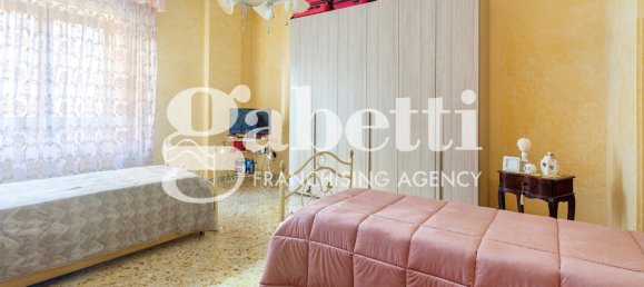 2 Schlafzimmer Wohnung in Mugnano di Napoli, Italy, Nr. 277727 3