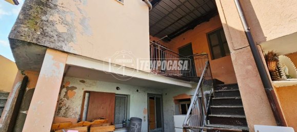 2 Schlafzimmer Haus in Parzanica, Italy, Nr. 361079 4