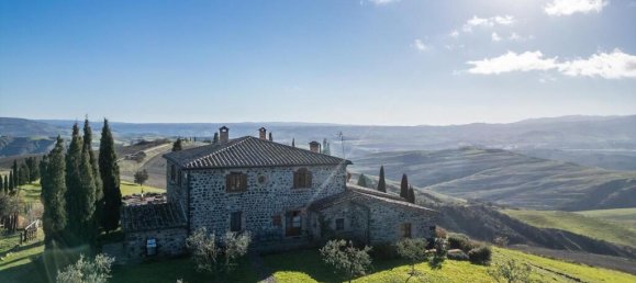 5 bedrooms House in Radicofani, Italy No. 54057 8