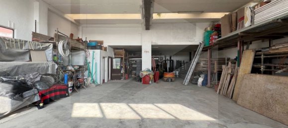 4 rooms Office in Brugherio, Italy No. 28957 2